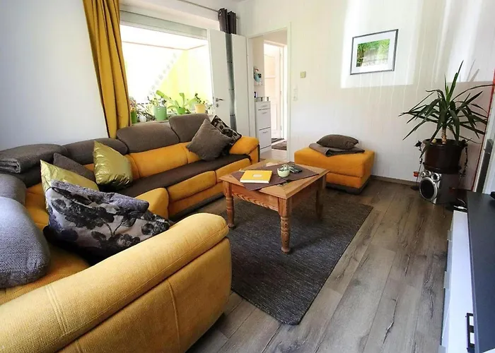 In Kummersdorf Bei بيت للعطل *